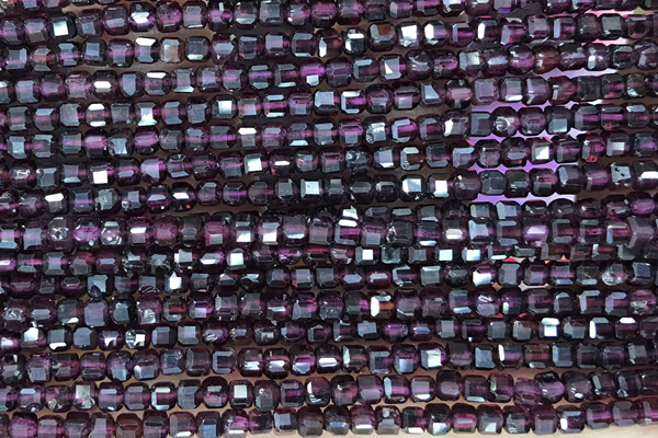 CUBE120 15 inches 2.5mm faceted cube garnet gemstone beads