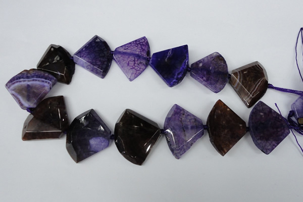 CAG5587 15 inches 30*40mm faceted triangle dragon veins agate beads