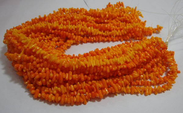 CCB92 15.5 inch 4*11mm irregular branch yellow coral chip beads