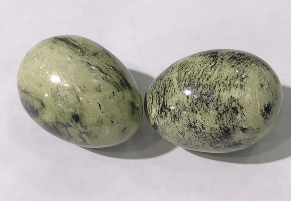 CDN1407 35*45mm egg-shaped yellow jasper decorations wholesale