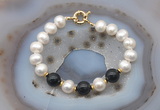 CFB1079 Hand-knotted 9mm - 10mm potato white freshwater pearl & black agate bracelet