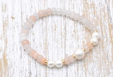 CFB711 faceted rondelle pink aventurine & potato white freshwater pearl stretchy bracelet