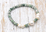 CFB717 faceted rondelle Qinghai jade & potato white freshwater pearl stretchy bracelet