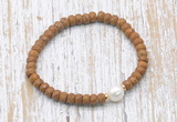 CFB739 faceted rondelle wooden jasper & potato white freshwater pearl stretchy bracelet