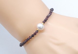 CFB814 4mm faceted round garnet & potato white freshwater pearl bracelet