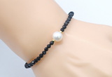 CFB827 4mm faceted round black spinel & potato white freshwater pearl bracelet