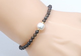 CFB830 4mm faceted round bronzite & potato white freshwater pearl bracelet