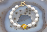 CFB919 Hand-knotted 9mm - 10mm rice white freshwater pearl & yellow banded agate bracelet