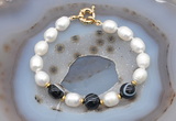 CFB923 Hand-knotted 9mm - 10mm rice white freshwater pearl & black banded agate bracelet