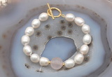 CFB933 Hand-knotted 9mm - 10mm rice white freshwater pearl & rose quartz bracelet