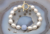 CFB971 Hand-knotted 9mm - 10mm rice white freshwater pearl & blue lace agate bracelet