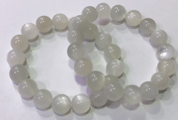 CGB4518 7.5 inches 12mm round white moonstone beaded bracelets