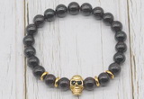 CGB7511 8mm garnet bracelet with skull for men or women