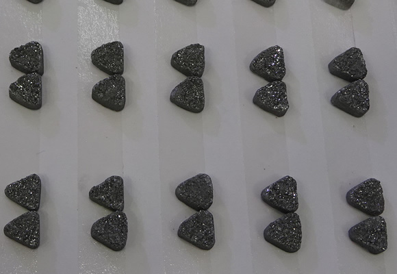 CGC64 8*8mm triangle druzy quartz cabochons wholesale