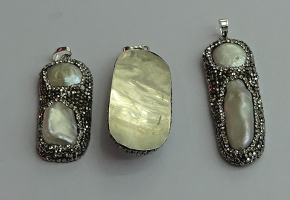 CGP547 20*45mm - 18*55mm freeform pearl pendants wholesale