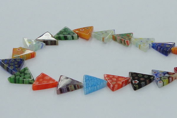 CLG594 16 inches 20*20mm triangle lampwork glass beads wholesale