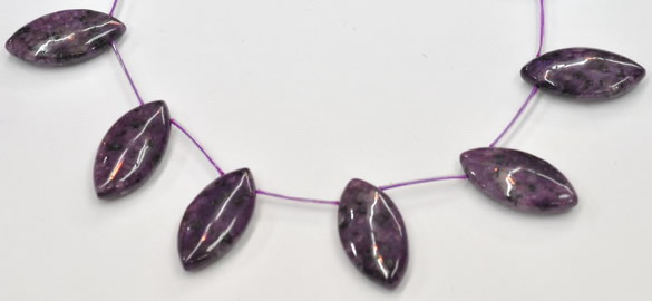 CSU23 20*40mm flat rice AB grade dyed natural sugilite beads