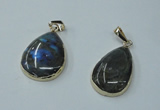 NGP1158 20*30mm - 25*35mm freeform labradorite pendants with brass setting