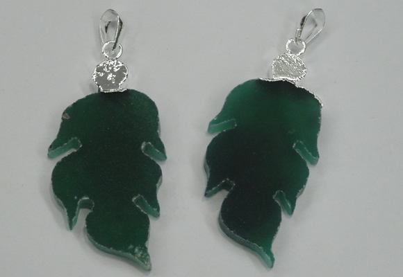 NGP1287 25*55mm leaf green agate pendants with brass setting