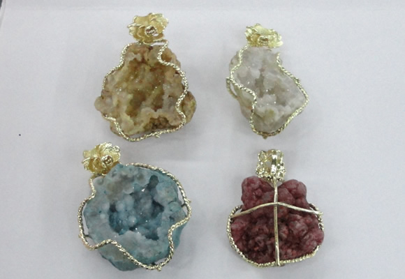 NGP2281 35*45mm - 45*50mm freeform druzy agate gemstone pendants