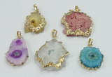 NGP2511 18*25mm - 30*40mm freeform druzy agate pendants