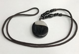 NGP5661 Agate oval pendant with nylon cord necklace