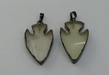 NGP6452 22*28mm - 25*35mm arrowhead lemon quartz pendants