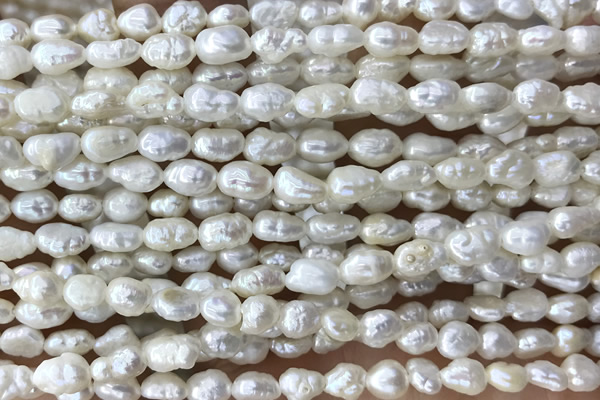 PEAR10 14 inches 4mm – 5mm white freshwater pearl beads